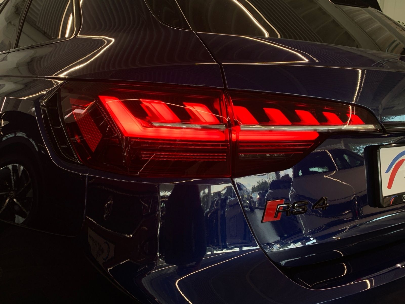 Audi RS4 - Bild 24