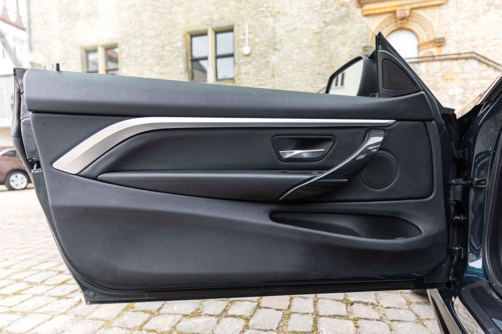 Fahrzeugabbildung BMW 430I M-Performance HIFI LED KAM CARPLAY CARBON