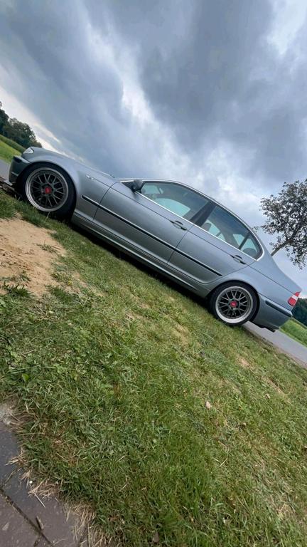 BMW 325