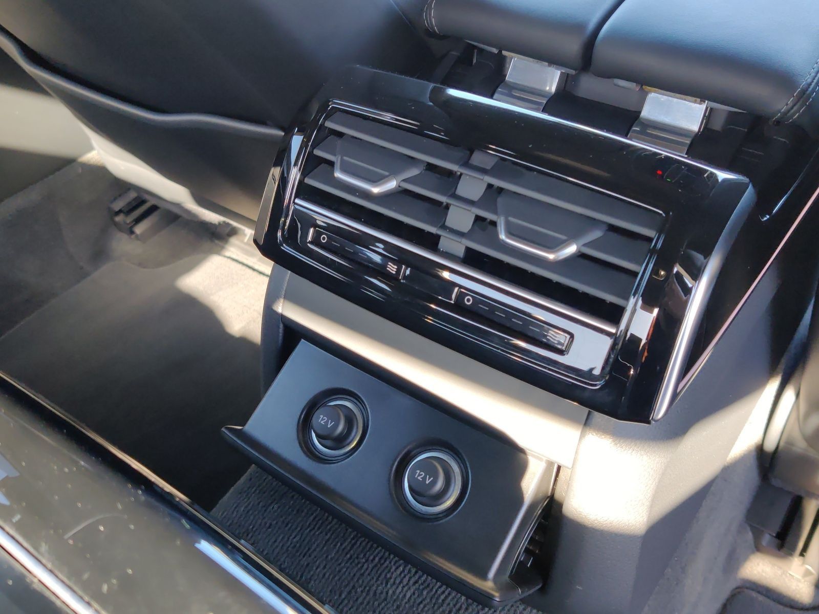 Audi A8 - Bild 22