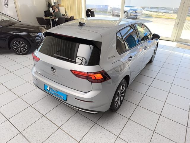 Fahrzeugabbildung Volkswagen Golf VIII 1.5 TSI Goal LED ACC NAVI RÜCKKAM ALLW