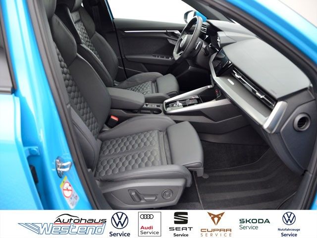 Fahrzeugabbildung Audi RS3 Sportback 2.5l TFSI 294kW qu. Matrix 280km/h