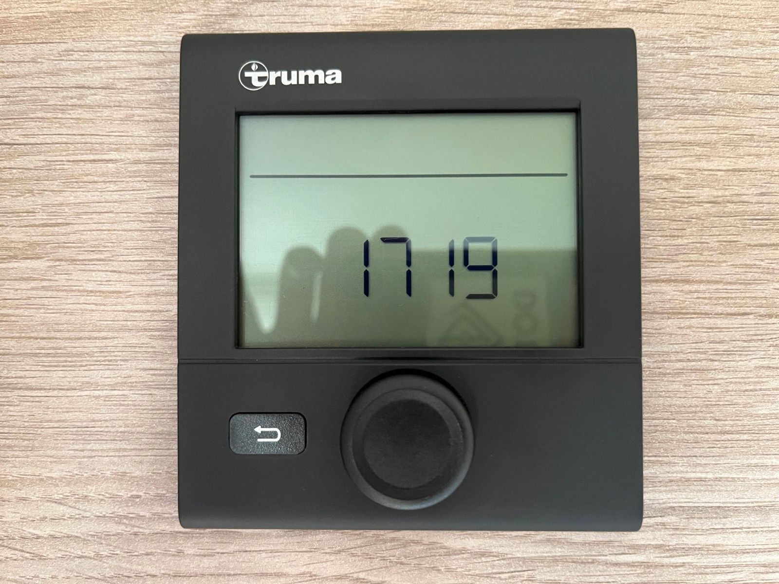 Fahrzeugabbildung Bürstner Lineo T 700 155PS*Autom.*Xenon*Winter*Sat*TV*Nav