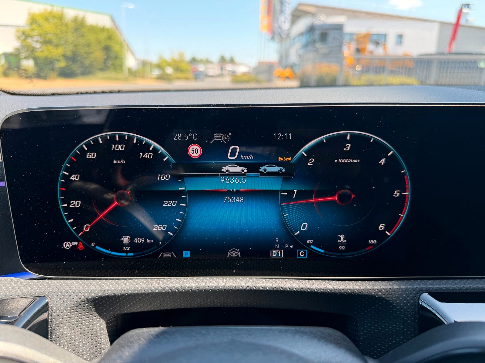 Fahrzeugabbildung Mercedes-Benz CLA 220 D SB AMG R-Kamera+Pano+DISTR+MBEAM+Ambie