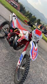 Beta RR300 Racing 2t mit Strassenzulassung - ENDURO STRAßENZULASSUNG