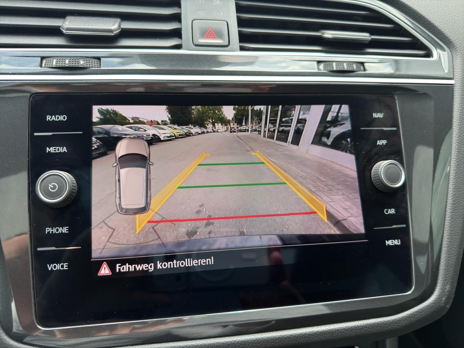 Volkswagen Tiguan 2.0 TDI DSG 4M Highline HeadUp Panodach, миниатюра 16