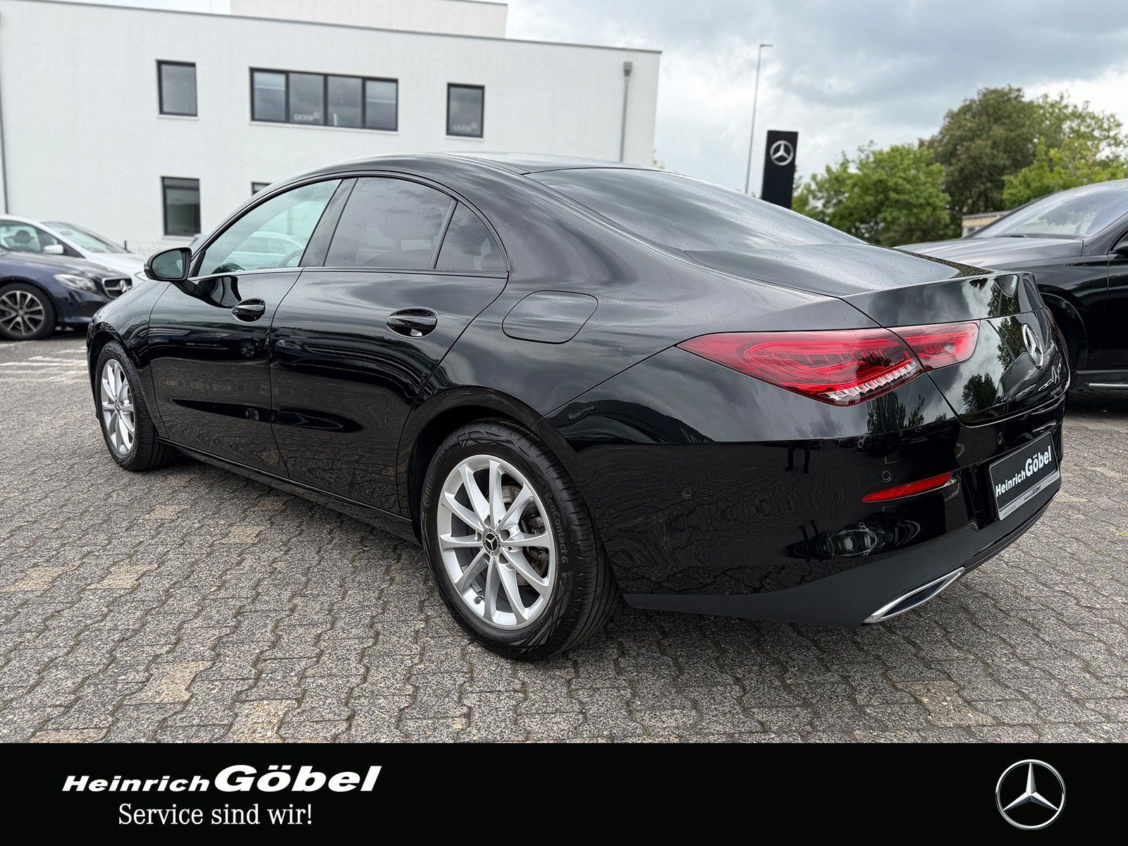 Fahrzeugabbildung Mercedes-Benz CLA 180 Progressive (EURO 6d)