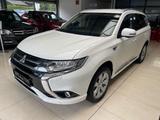 Mitsubishi Outlander PHEV Plus 4WD*2.Hand*Navi*Leder - Mitsubishi Outlander: Phev