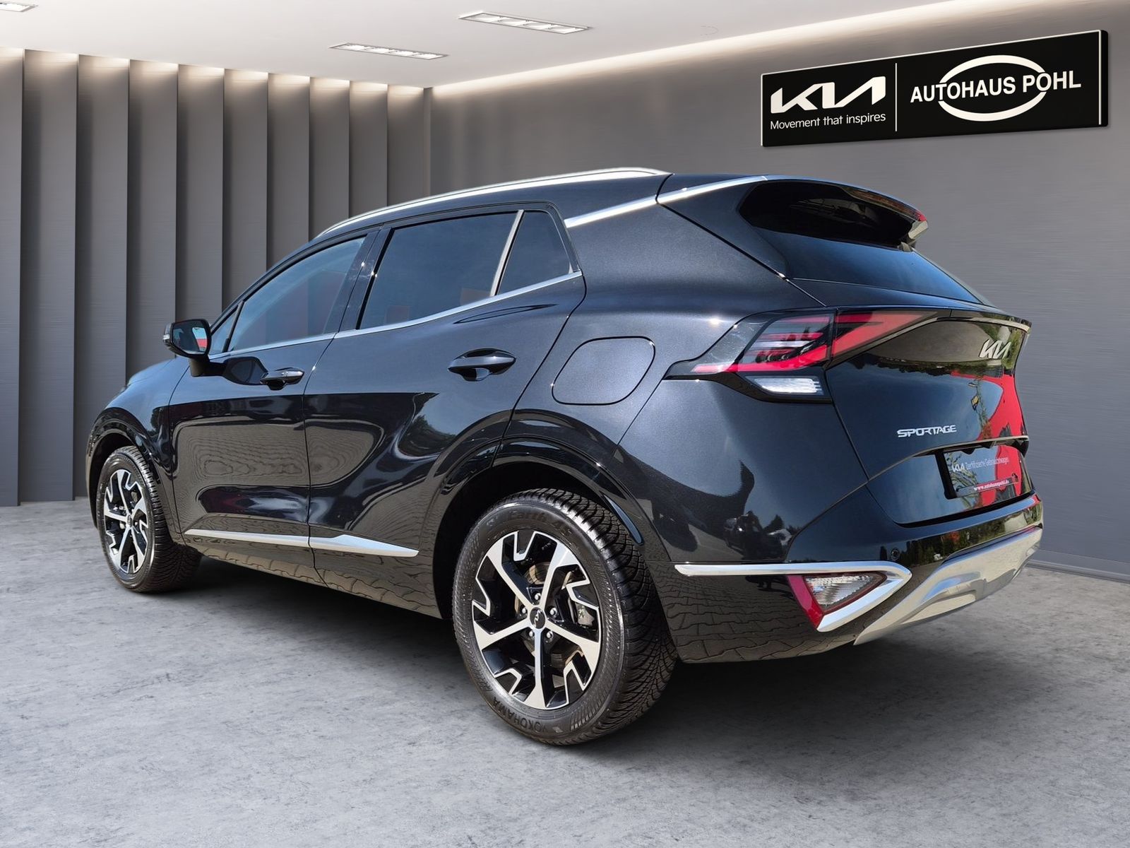 Fahrzeugabbildung Kia SPORTAGE 1.6T AWD DCT SPIRIT STD