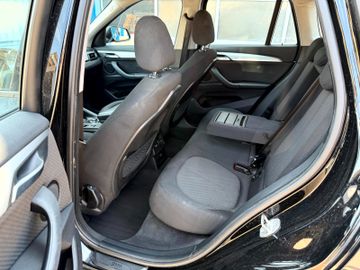 BMW X1 - 10