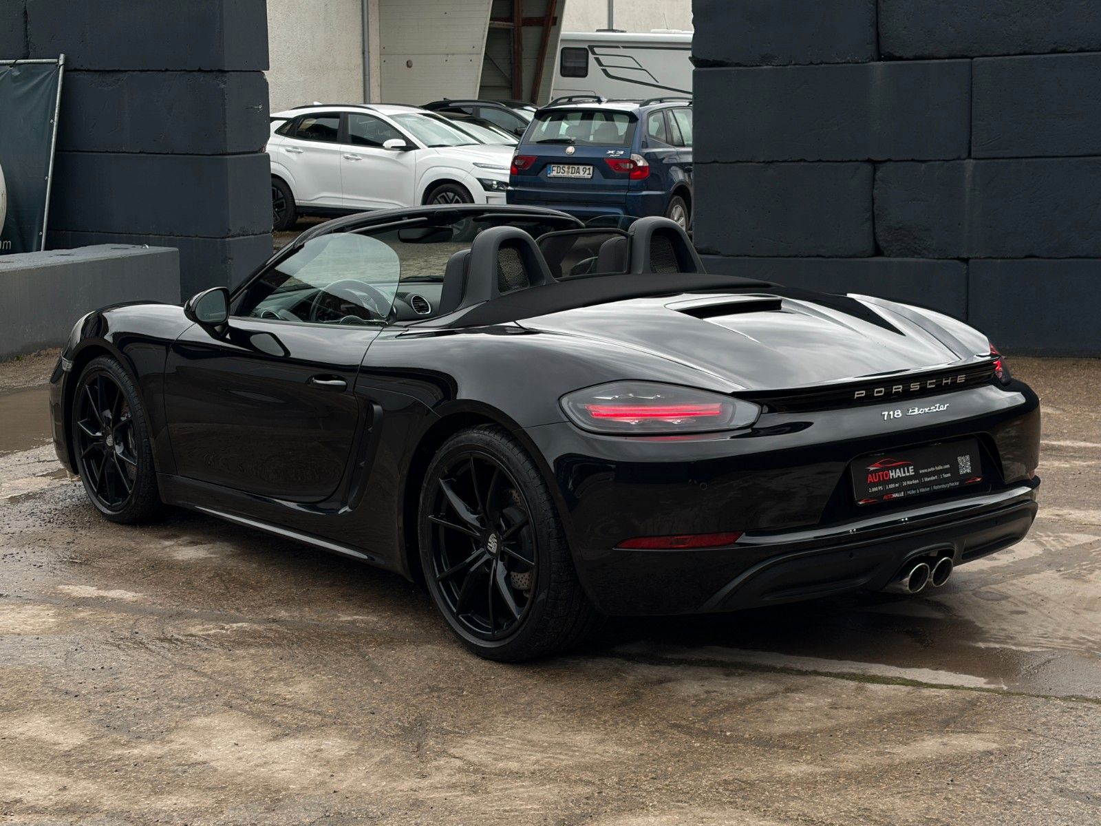 Fahrzeugabbildung Porsche 718 Boxster Sport PASM NAV CarPlay LHZ SHZ 20"