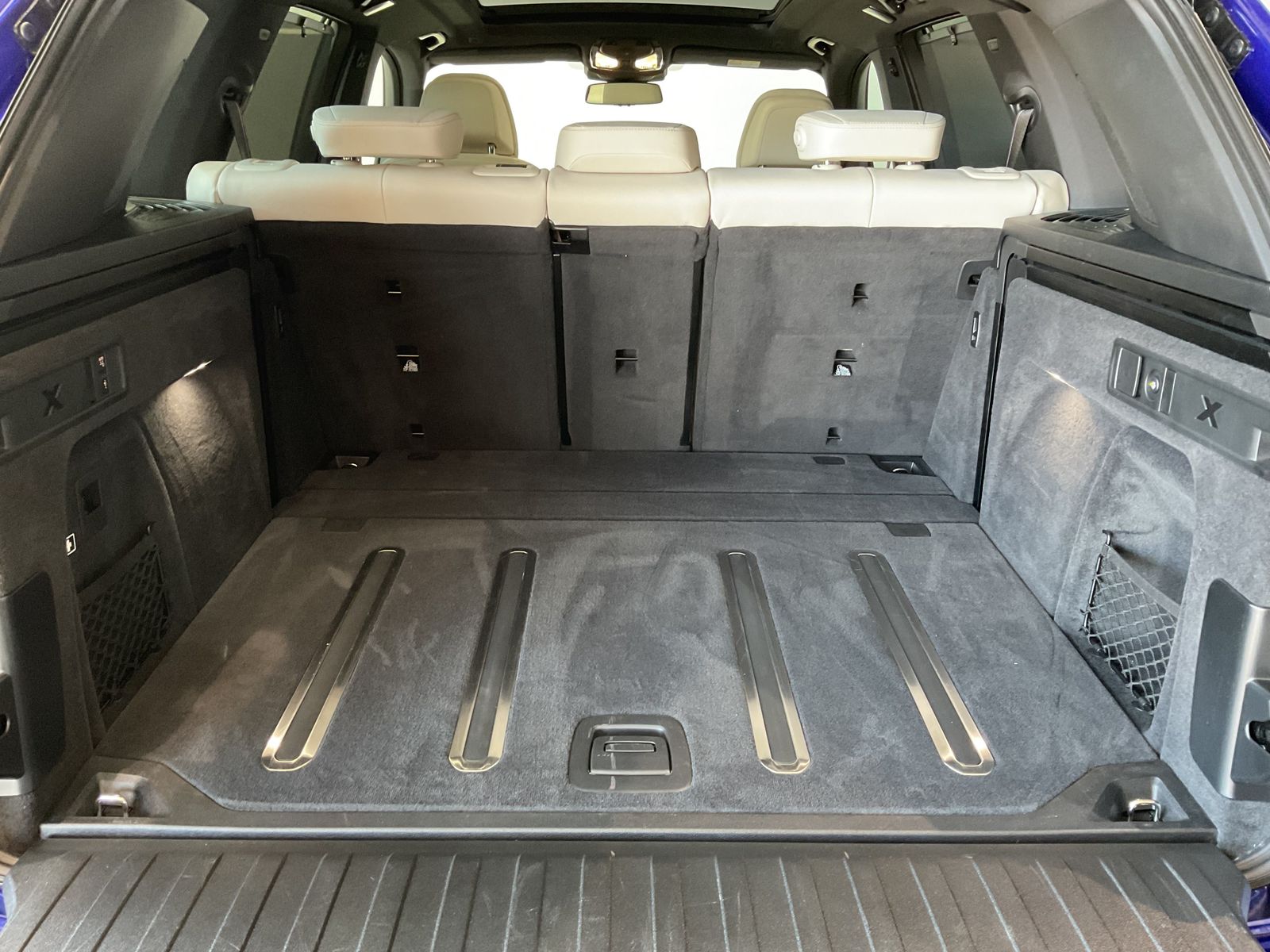 Fahrzeugeinzelansicht 14 Fahrzeugabbildung BMW X5 xDrive40d Aktivlenkung, Sitzbelüftung, Standh