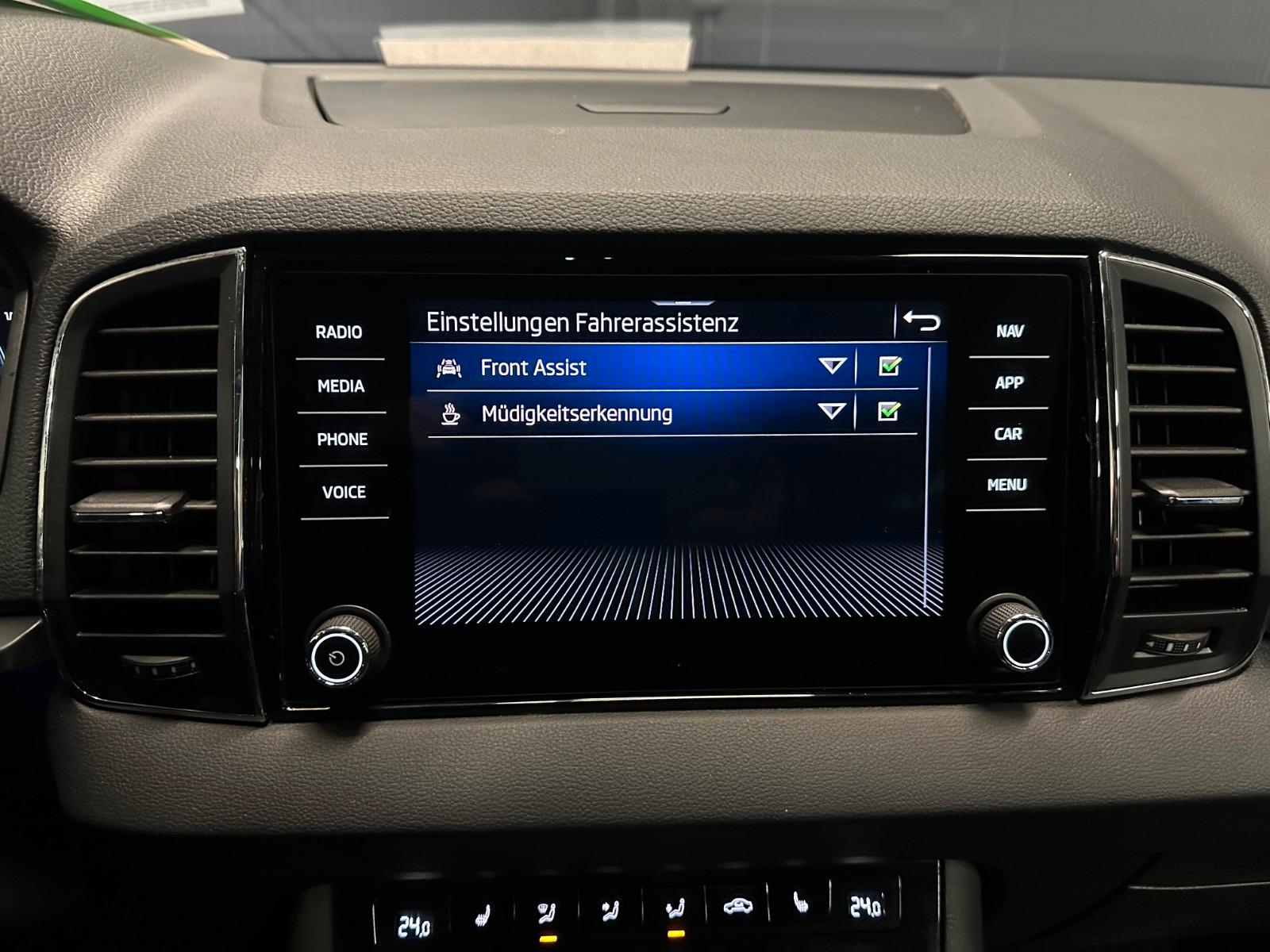Skoda Karoq 2.0 TDI DSG Tour 4x4 *AHK*NAVI*CarPlay*SHZ, миниатюра 22