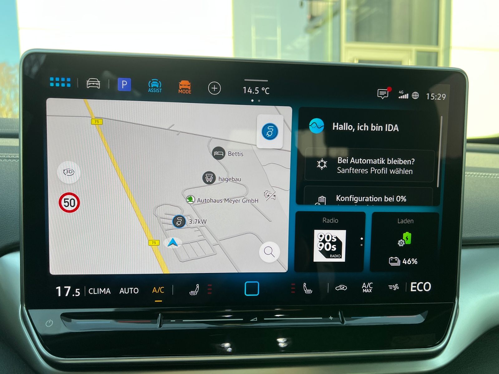 Fahrzeugabbildung Volkswagen ID.4 Pro 210 kW *Infotainment-Paket, Design-Pake