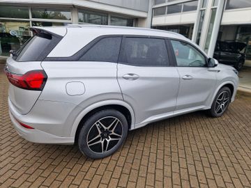 Bild 14 DFSK Fengon E5 PHEV Plugin Hybrid