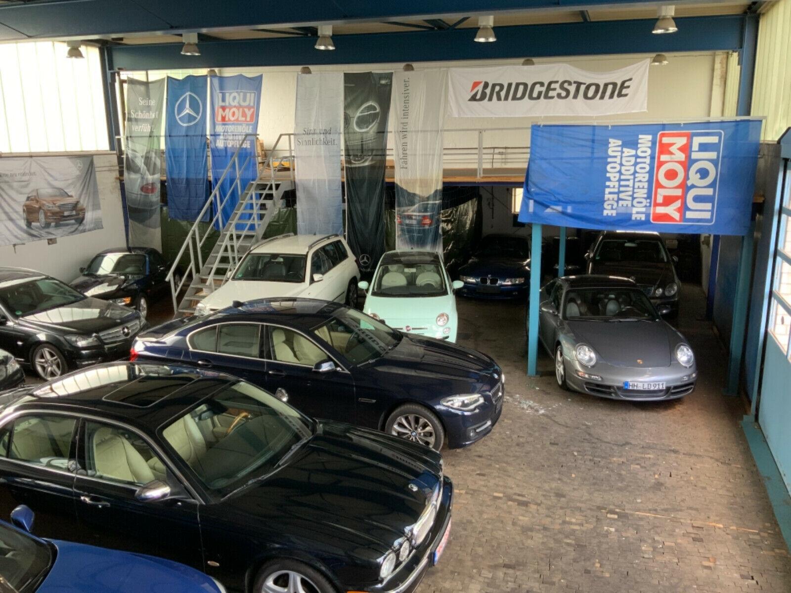 showroom-image-bottom