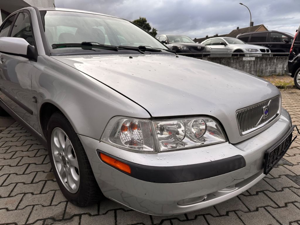 Volvo S40