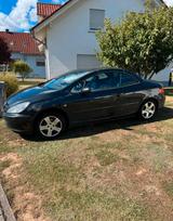 Peugeot 307 CC, Lederausstattung, TÜV 05/26 - Peugeot 307 mit Benzin-Antrieb: Cabrio, 2.0