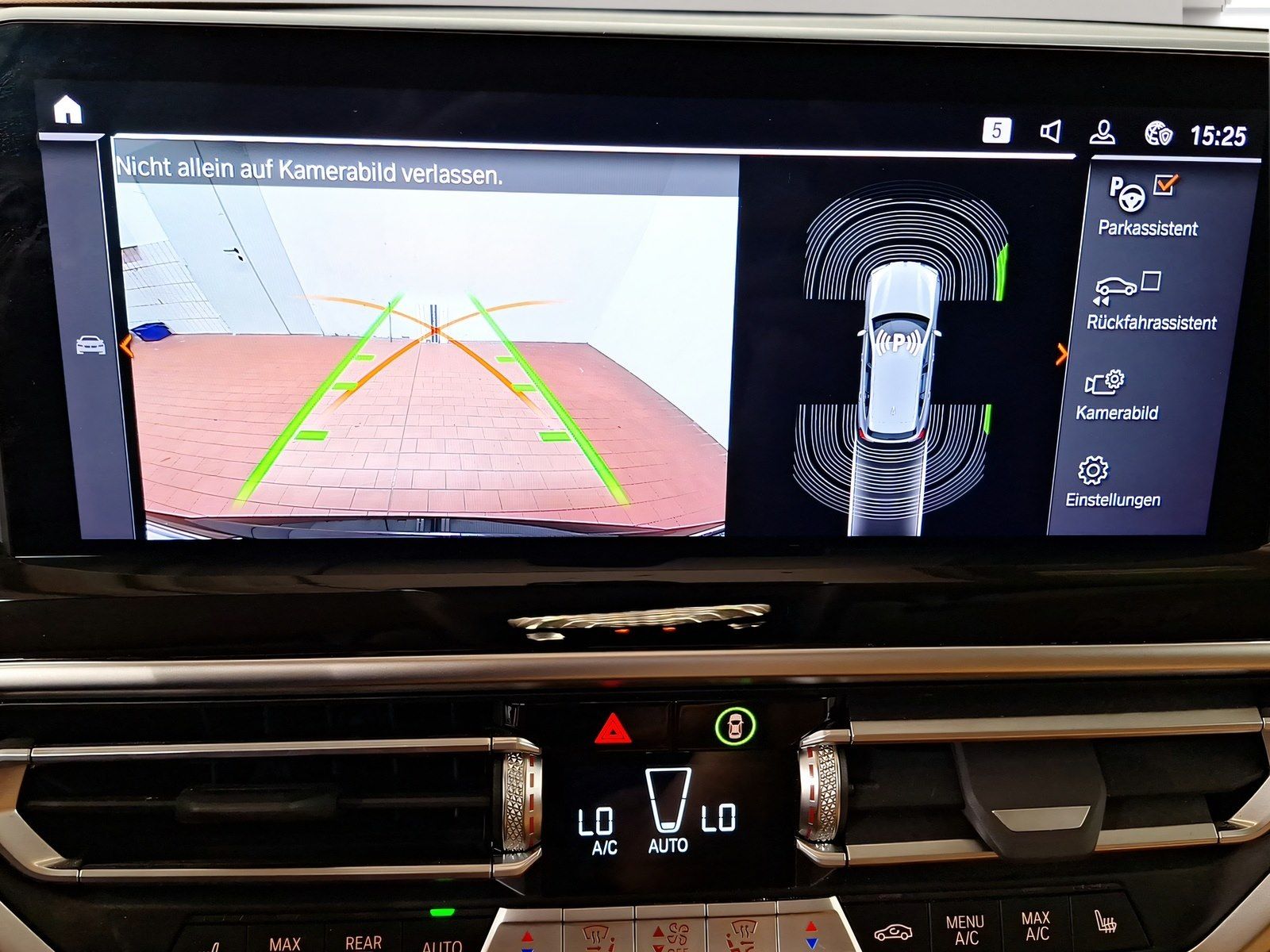 BMW X3 xDrive20d AHK LiveCockpitProf Kamera LED foto 19