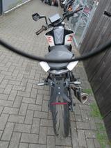 KTM 390 Duke ABS weiß - KTM VON 251 BIS 500 CCM