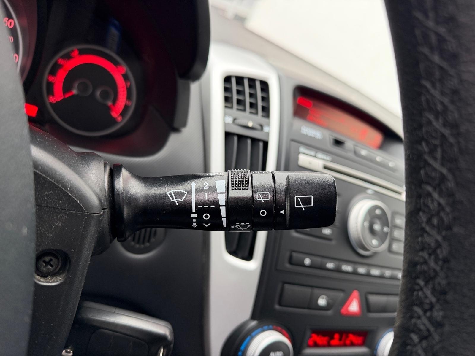 Kia cee'd 2013 — photo 20