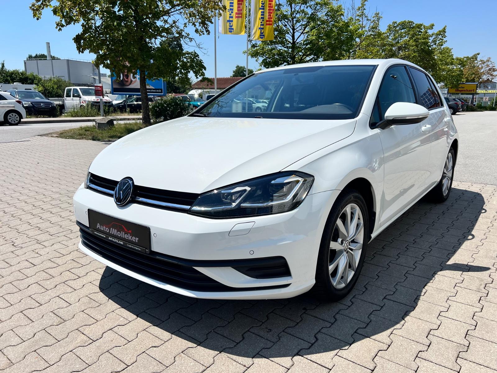 Volkswagen Golf 1.6 TDI Comfortline LED PDC SZH