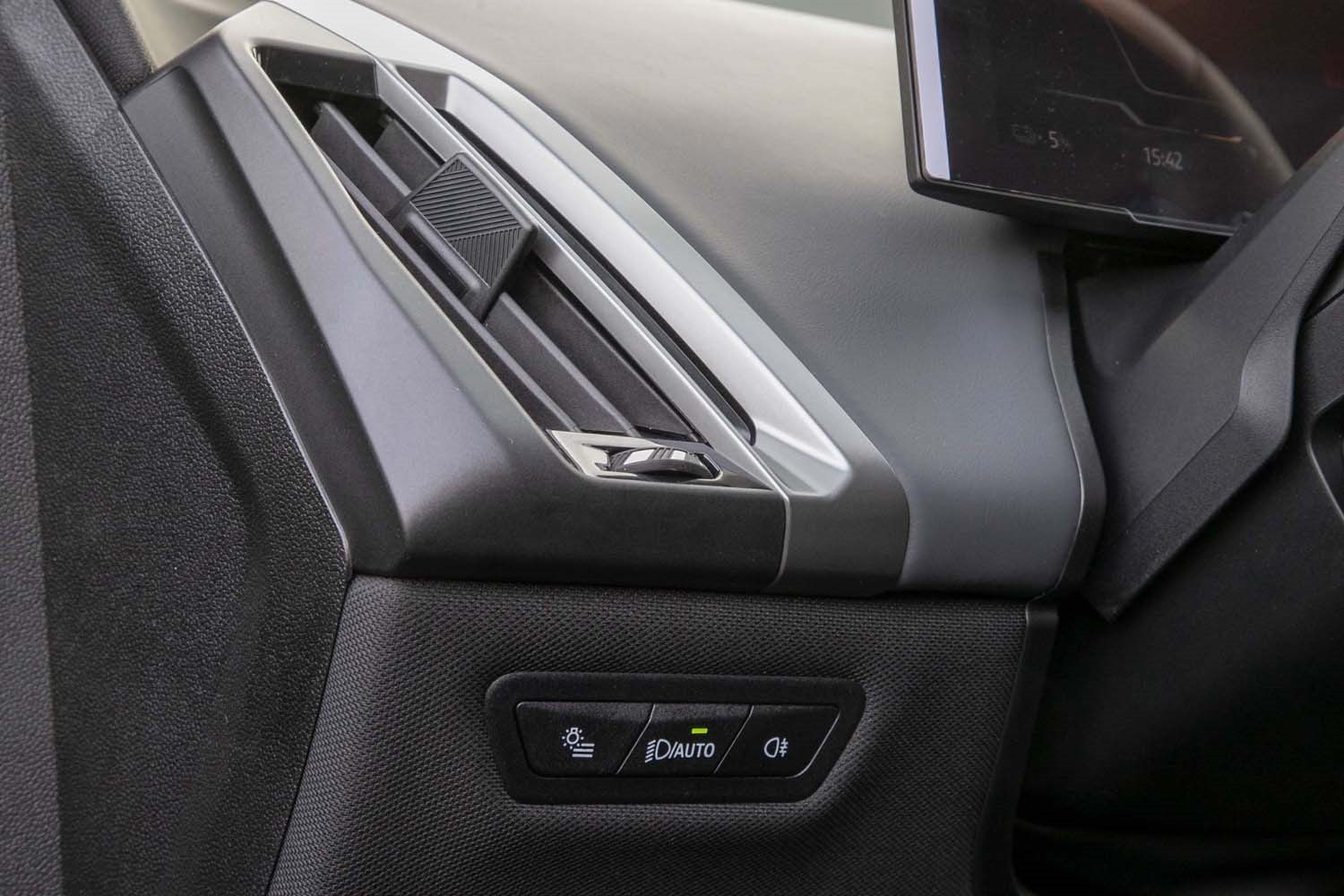BMW iX - Bild 10
