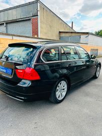 BMW 320 - 4