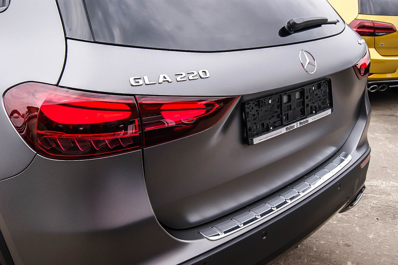 Fahrzeugabbildung Mercedes-Benz GLA 220 4-Matic Allrad Aut. MBUX KEYLESS 1.HAND