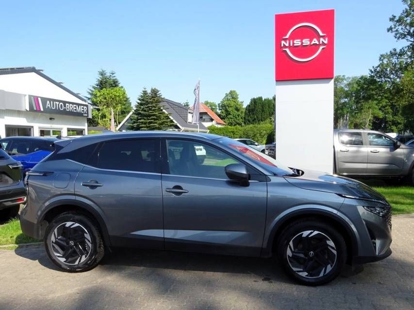 Fahrzeugabbildung Nissan Qashqai 1.3 DIG-T N-Connecta/HeadUp/el.Heckklapp