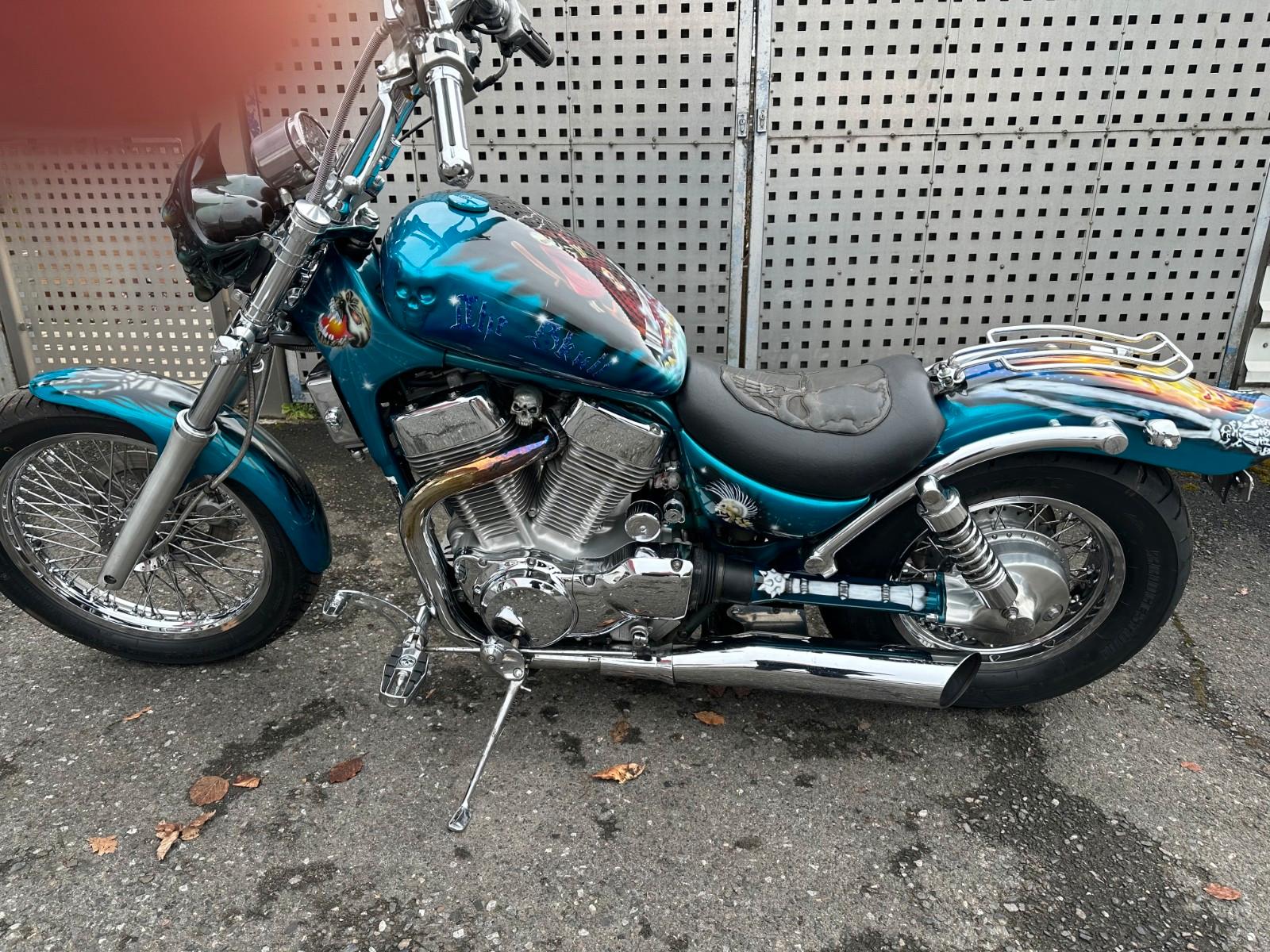 Suzuki VS 1400 Intruder