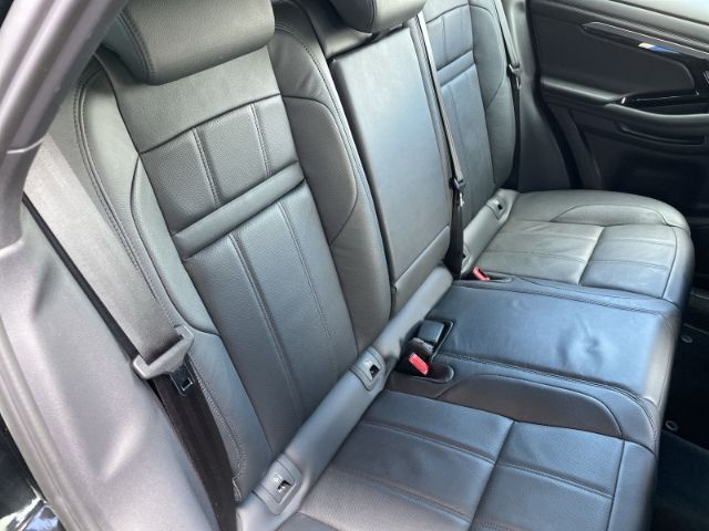 Fahrzeugabbildung Land Rover Range Rover Evoque 2.0 R-Dynamic SE D165 Mild-Hy