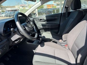 Hyundai i20 - 8