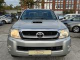 Toyota Hilux 2.5 Turbodiesel Extra Cab Sol 4x4*Klima* - Autos aus dem Jahr 2009