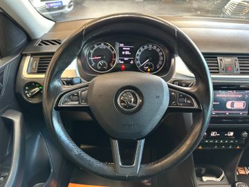 Skoda Rapid *Service:NEU*TEMPO*SitzHZ*KLIMAAUTO*PDC*