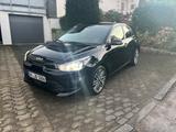 Kia Rio Platinum | Automatik | Navi | Leder | Winter - Kia Rio Platinum mit Benzin-Antrieb