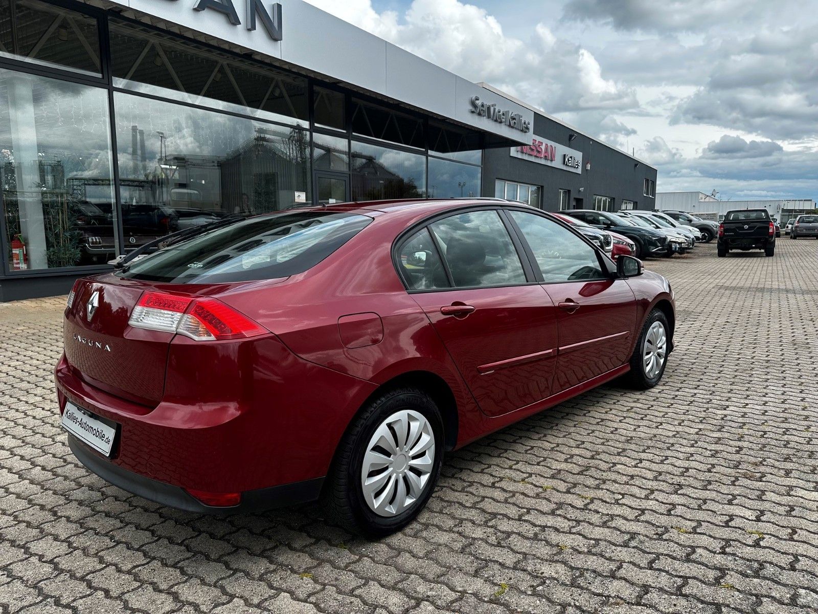 Fahrzeugabbildung Renault Laguna III Expression