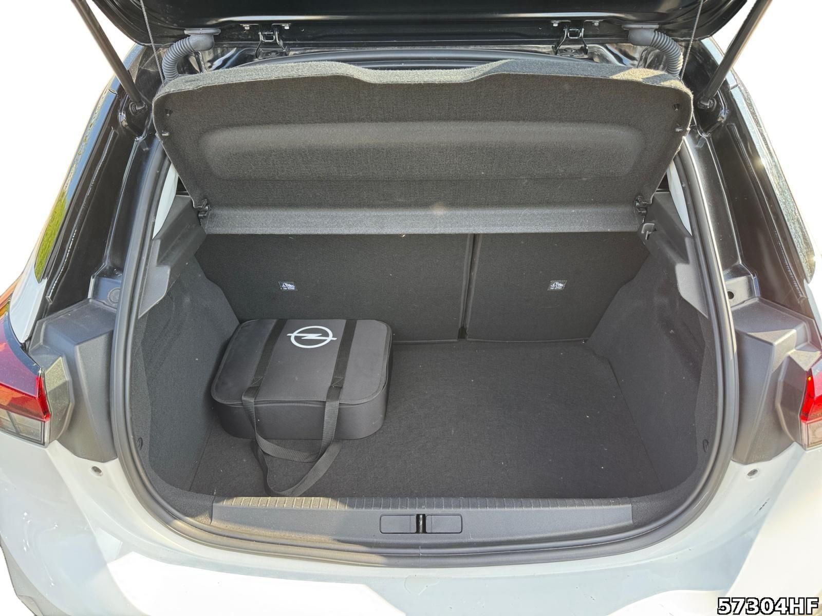 Fahrzeugabbildung Opel Corsa F -e Edition