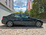 BMW 320i! SUPER AUSSTATTUNG! TOP GEPFLEGT!... - BMW mit Benzin-Antrieb: Super