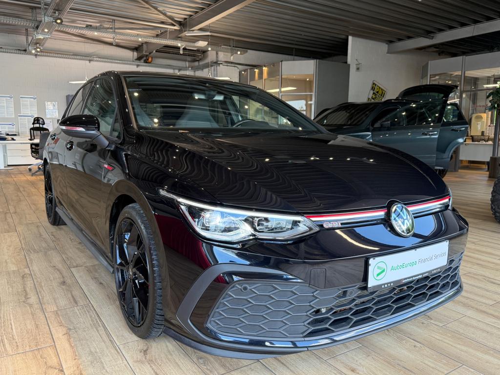 Volkswagen Golf VIII  GTIPANORAMADACHTEMPOMATSHZ 2023