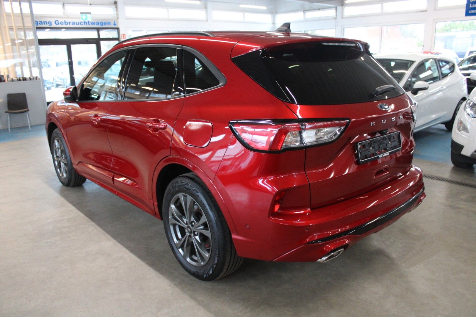 Fahrzeugabbildung Ford Kuga 2.5 PHEV ST-Line X Automatik LED ACC 2xCAM
