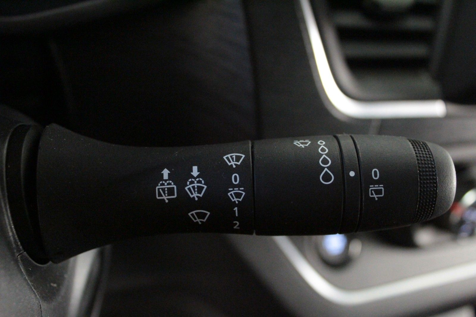 Fahrzeugabbildung Renault Trafic Blue dCi 150 EDC Evo*Automatik*8-Sitzer*