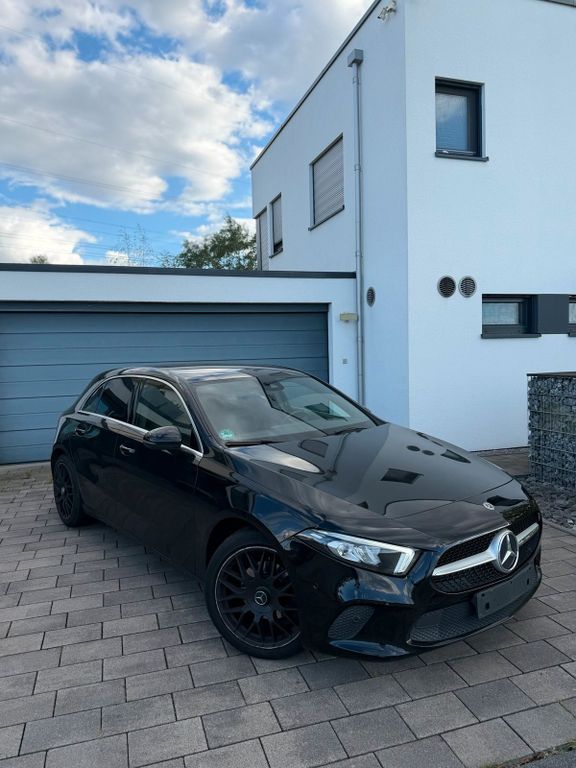 Image of Mercedes-Benz A 180