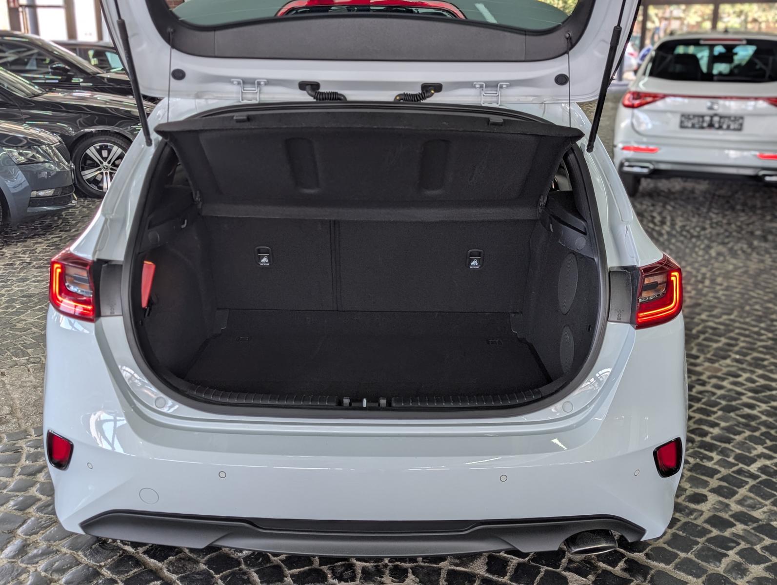 Kia cee'd Sportswagon 1.5 Spirit ACC JBL KAM 7J Gar.