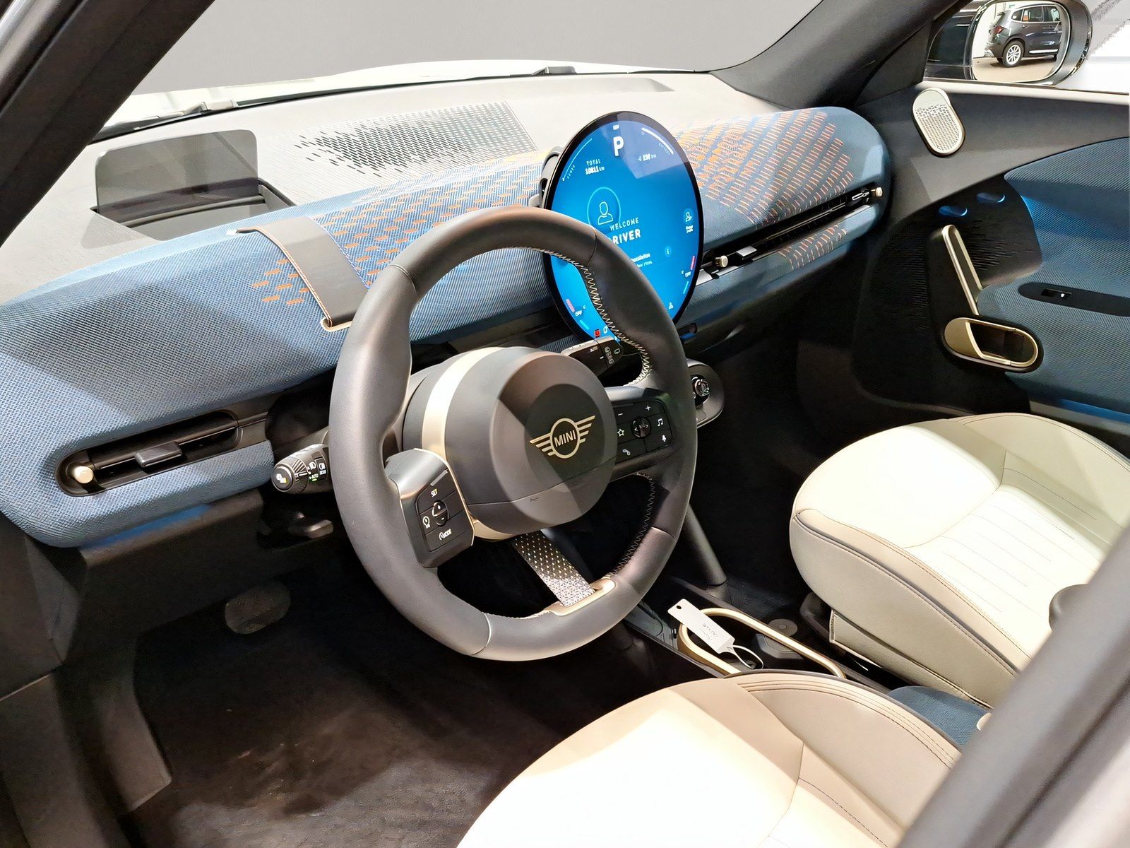 MINI Aceman - Bild 4