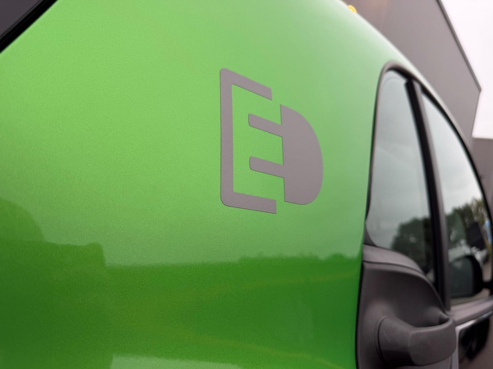 Smart ForTwo EQ Klimaaut. Lenkhzg. SHZ PDC Akku 95%