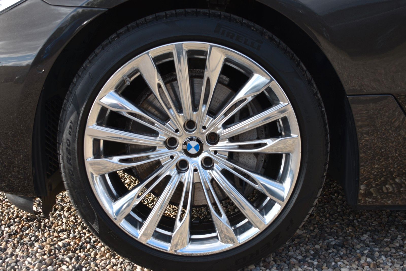 Fahrzeugabbildung BMW 630d GT xDrive Luxury Inegral Massage B&W Pan TV