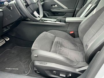 Opel Astra 5tg 1.2 T 100kW Hybrid GS eDCT Panodach