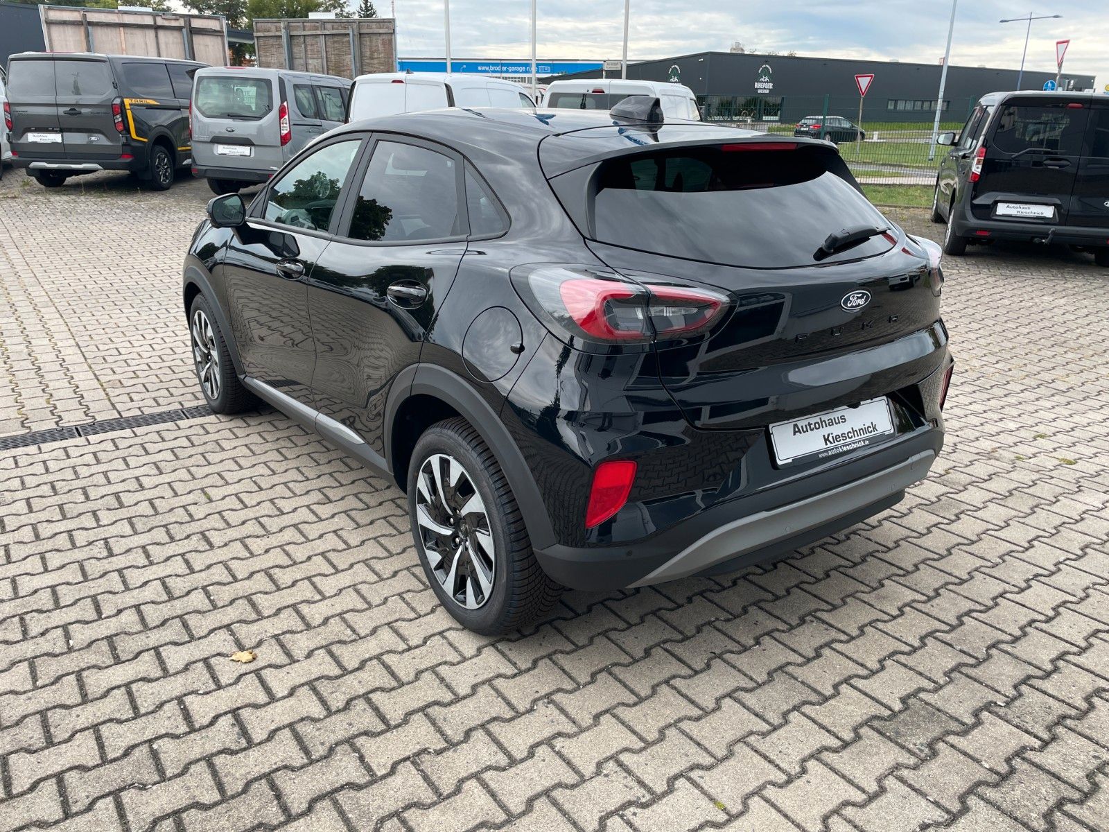 Fahrzeugabbildung Ford Puma Titanium