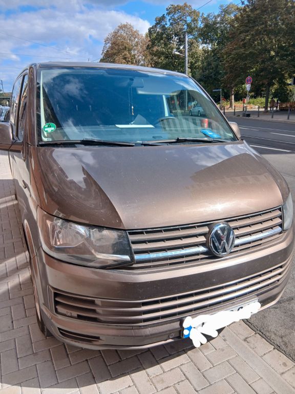 Image of Volkswagen T6 Kombi